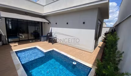 Casa térrea à venda no Condomínio Soleil Piracicaba com 172m² | 3 dormitórios sendo 1 suíte com closet e 4 vagas de garagem.