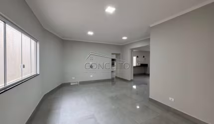 Casa térrea no bairro Parque Santa Cecília com 220 m² | 3 dormitórios, sendo 1 suíte e 3 vagas de garagem cobertas.