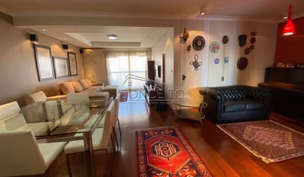 Apartamento à venda no Edifício Manhattan com 190 m² | 3 dormitórios, sendo 1 suíte e 2 vagas de garagem.