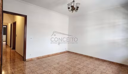 Casa térrea à venda no bairro Paulista com 145 m² | 3 dormitórios, sendo 1 suíte e 1 vaga de garagem coberta.