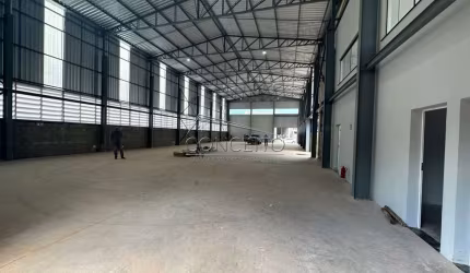 Barracão comercial para locação ou venda no Distrito Industrial Uninorte II com 746 m² | Escritório, refeitório, vestiário e 9 vagas de estacionamento