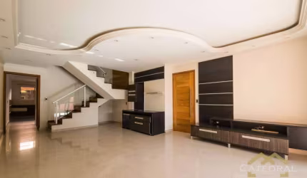 Sobrado com 3 dormitórios à venda, 348 m² por R$ 900.000,00 - Horto Florestal - Jundiaí/SP