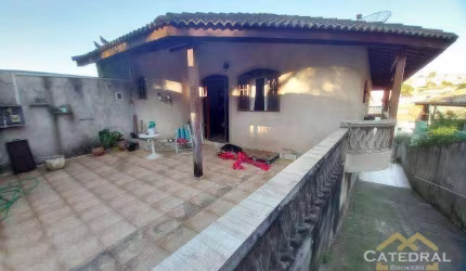 Casa com 5 dormitórios à venda, 302 m² por R$ 899.000,00 - Vila Arens - Jundiaí/SP