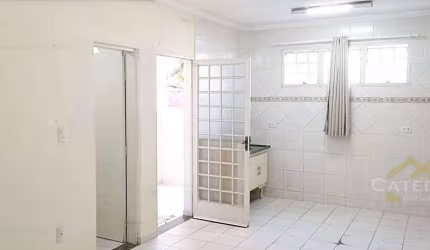 Casa com 1 dormitório para alugar, 35 m² por R$ 1.450,00/mês - Jardim Bonfiglioli - Jundiaí/SP