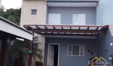 Sobrado com 3 dormitórios à venda, 93 m² por R$ 650.000,00 - Jd Bahia   - Várzea Paulista/SP