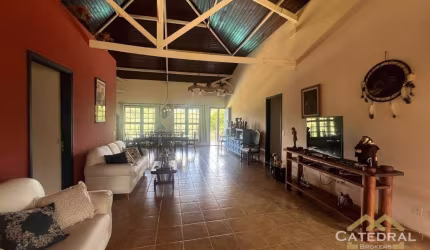 Chácara com 3 dormitórios à venda, 20000 m² por R$ 2.700.000,00 - Parque da Fazenda II - Jundiaí/SP