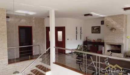 Sobrado com 4 dormitórios à venda, 350 m² por R$ 1.780.000,00 - Jardim Paulista I - Jundiaí/SP