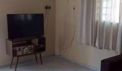 Casa com 2 dormitórios para alugar por R$ 2.677,00/mês - Jardim Marcheti - Campo Limpo Paulista/SP