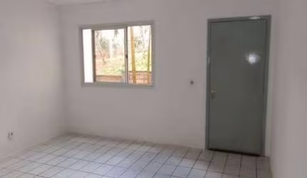 Apartamento Térreo com 2 dormitórios à venda, 65 m² por R$ 340.000 - Parque Residencial Eloy Chaves - Jundiaí/SP