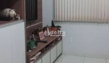Apartamento disponível para venda no bairro Lagoinha em Uberlândia-MG