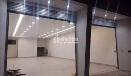 Loja disponível para venda no Bairro Alto Umuarama em Uberlândia-MG