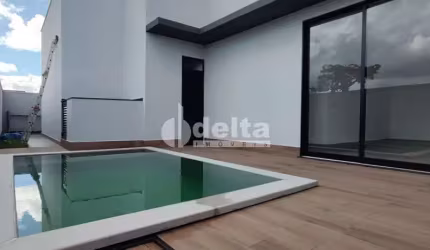 Casa no condomínio Splendido disponível para venda e locação no bairro Laranjeiras em Uberlândia-MG