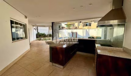 Casa no condomínio Gavea Hill 1  disponível para venda em Uberlândia-MG