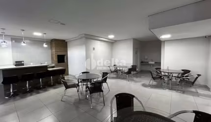 Cobertura disponível para venda no bairro Tibery em Uberlândia-MG
