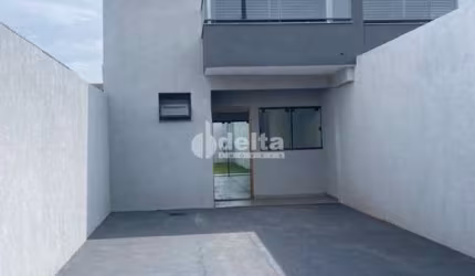 Casa residencial disponível para venda no Bairro Jardim Europa em Uberlândia-MG