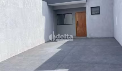 Casa residencial disponível para venda no Bairro Jardim Europa em Uberlândia-MG