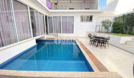 Casa residencial disponível para locação e venda no bairro Morada da Colina em Uberlândia-MG