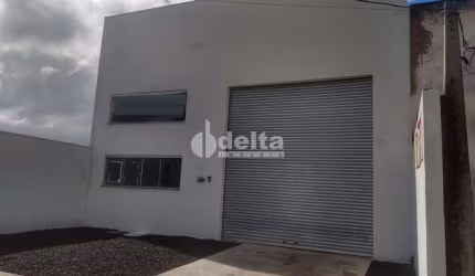 Galpão disponível para venda no bairro Jardim das Palmeiras em Uberlândia-MG