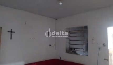 Casa Residencial disponível para venda no bairro Martins em Uberlândia-MG