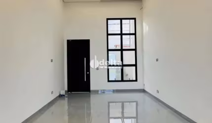 Casa residencial disponível para venda no bairro Alto Umuarama em Uberlândia-MG