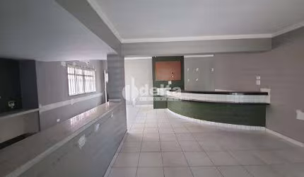 Casa residencial disponível para venda no bairro Lídice em Uberlândia-MG