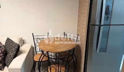 Apartamento disponível para venda no bairro Umuarama em Uberlândia-MG