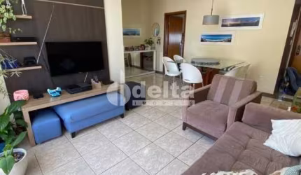 Apartamento disponível para venda no bairro Saraiva em Uberlândia-MG