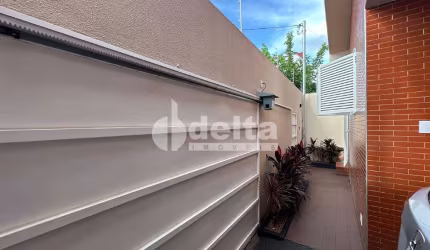 Casa residencial disponível para venda no bairro Fundinho em Uberlândia-MG