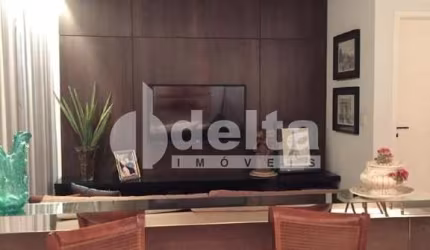 Apartamento disponível para venda no bairro Martins em Uberlândia-MG