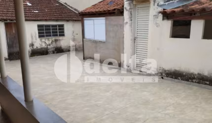 Casa Residencial disponível para venda no bairro Martins em Uberlândia-MG