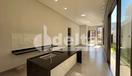 Casa no condomínio Pinheiros disponível para venda em Uberlândia-MG