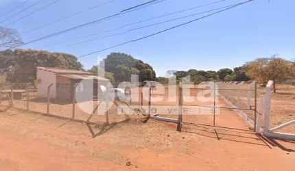 Chácara disponível para venda na Zona Rural de Uberlândia em Uberlândia-MG