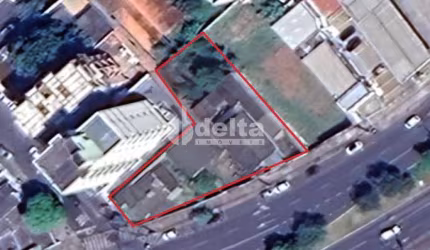 Terreno disponível para venda no bairro Saraiva em Uberlândia-MG