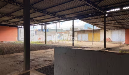 Área disponível para venda no bairro Nossa Senhora Aparecida em Uberlândia-MG