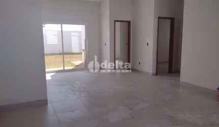 Casa residencial disponível para venda no bairro Residencial Fruta Do Conde em Uberlândia-MG