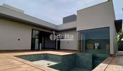 Casa no condomínio Arts disponível para venda em Uberlândia-MG