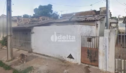 Terreno disponível para venda no bairro Tibery em Uberlândia-MG