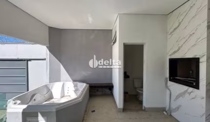 Casa residencial disponível para Locação e Venda no bairro Vigilato Pereira em Uberlândia-MG