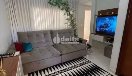 Casa disponível para venda no bairro Novo Mundo em Uberlândia-MG
