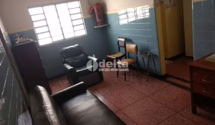 Casa Residencial disponível para venda no bairro Martins em Uberlândia-MG