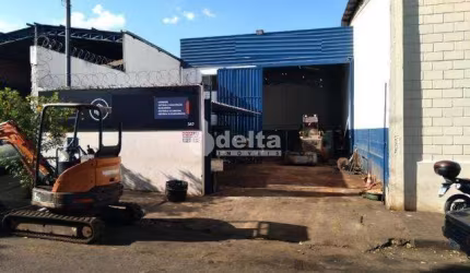 Galpão disponível para locação e venda no bairro Tibery em Uberlândia-MG