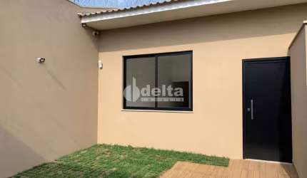Casa Residencial disponível para venda no bairro Santa Rosa em Uberlândia-MG