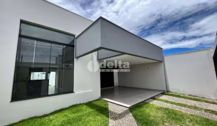 Casa residencial disponível para venda no bairro Jardim Brasília em Uberlândia-MG