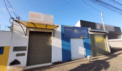 Casa residencial disponível para venda no Bairro Jardim Patrícia em Uberlândia-MG