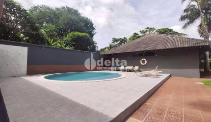 Chácara Residencial disponível para Venda no bairro Copacabana em Uberlândia-MG