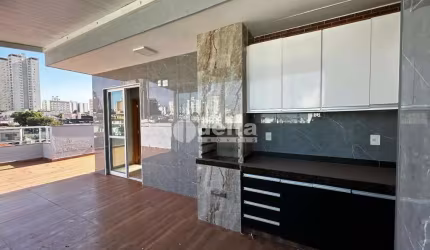 Cobertura  disponível para venda no bairro Lidice em Uberlândia-MG