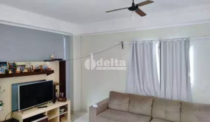 Casa residencial disponível para venda no bairro Planalto em Uberlândia MG