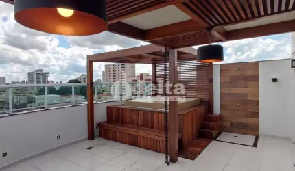 Cobertura  disponível para venda no bairro Nossa Senhora Aparecida em Uberlândia-MG