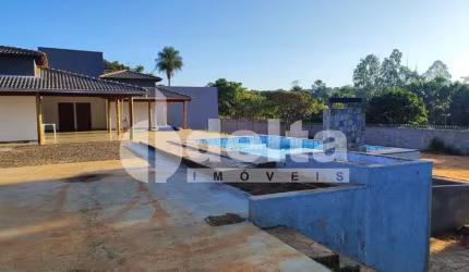 Chácara Residencial disponível para Venda no bairro Morada Nova em Uberlândia-MG