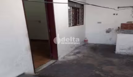 Casa residencial disponível para venda no bairro Tocantins em Uberlândia-MG